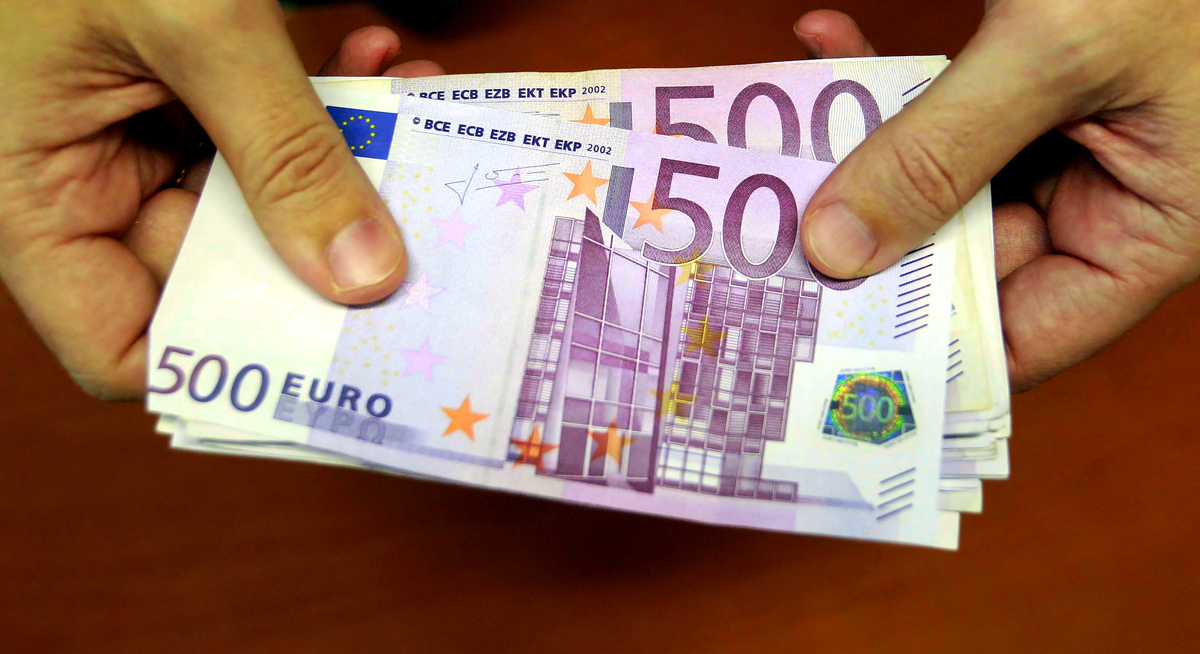 اليورو فانتازي فانتازي يورو